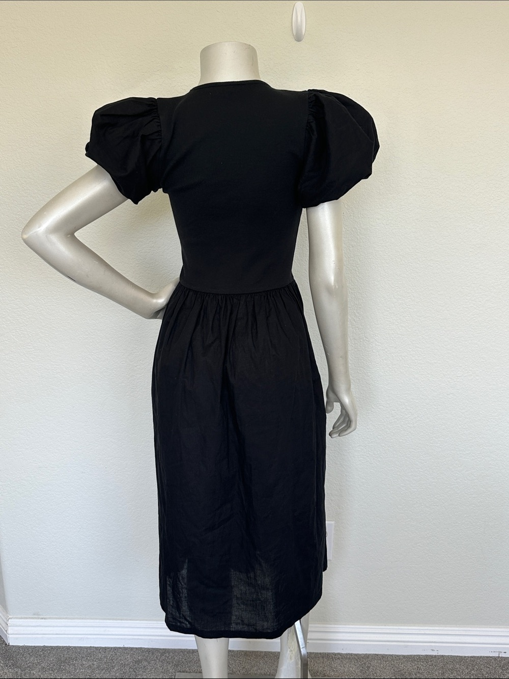 ZARA MIDI Puff sleeve dress - Picture 9 of 10